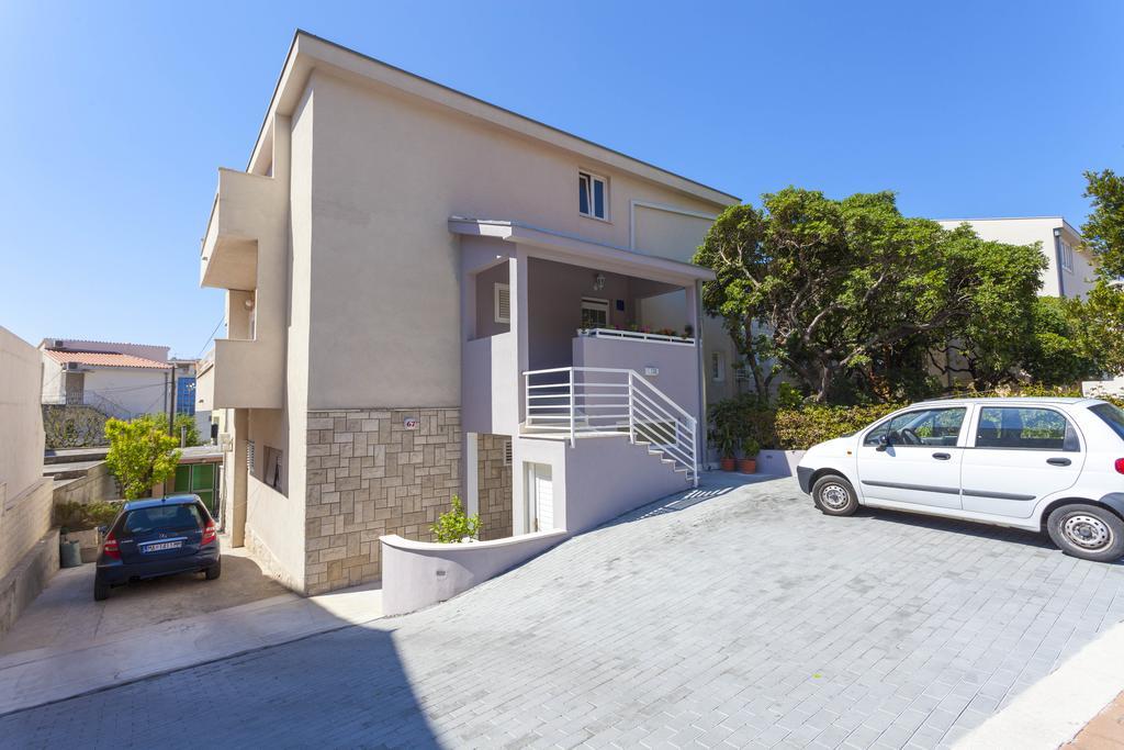 Apartments Marina Makarska Bagian luar foto